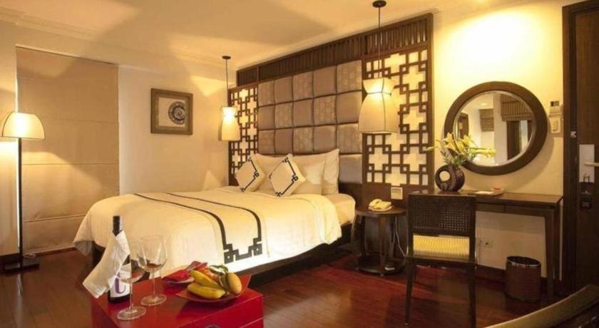 Church Boutique Hotel Hang Trong Hanoi Exterior photo