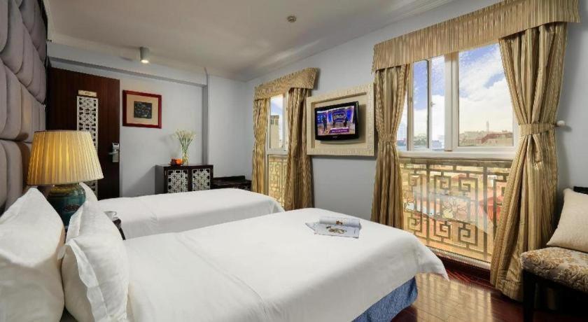 Church Boutique Hotel Hang Trong Hanoi Exterior photo