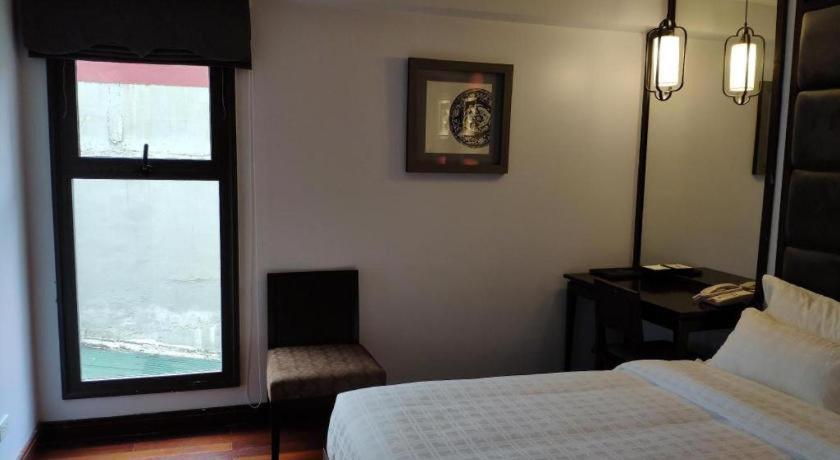 Church Boutique Hotel Hang Trong Hanoi Exterior photo