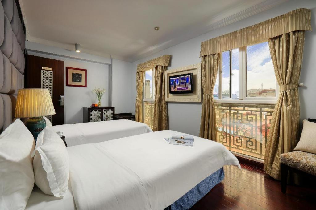 Church Boutique Hotel Hang Trong Hanoi Exterior photo
