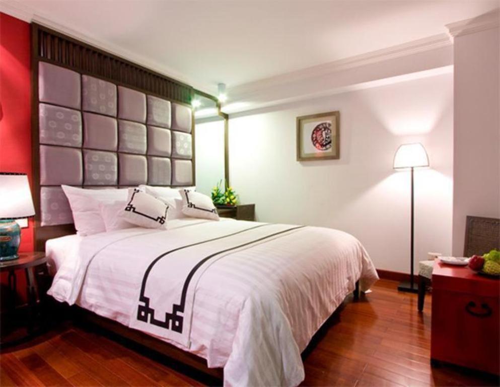 Church Boutique Hotel Hang Trong Hanoi Exterior photo