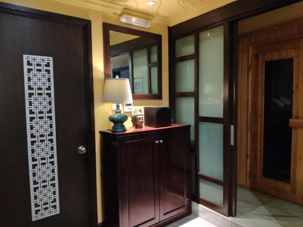 Church Boutique Hotel Hang Trong Hanoi Exterior photo